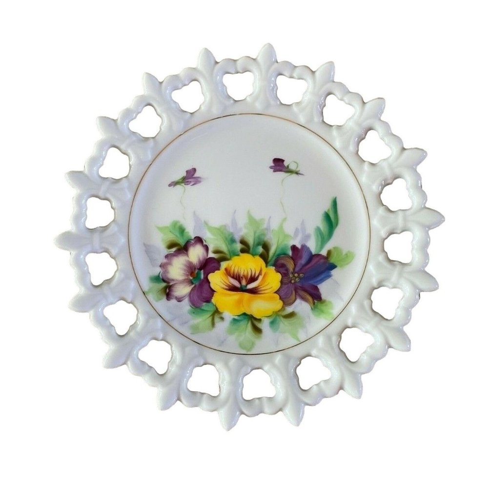 Lefton Handpainted Fleur-de-lis reticulated edge Purple Flowers Plate 5 3/4"